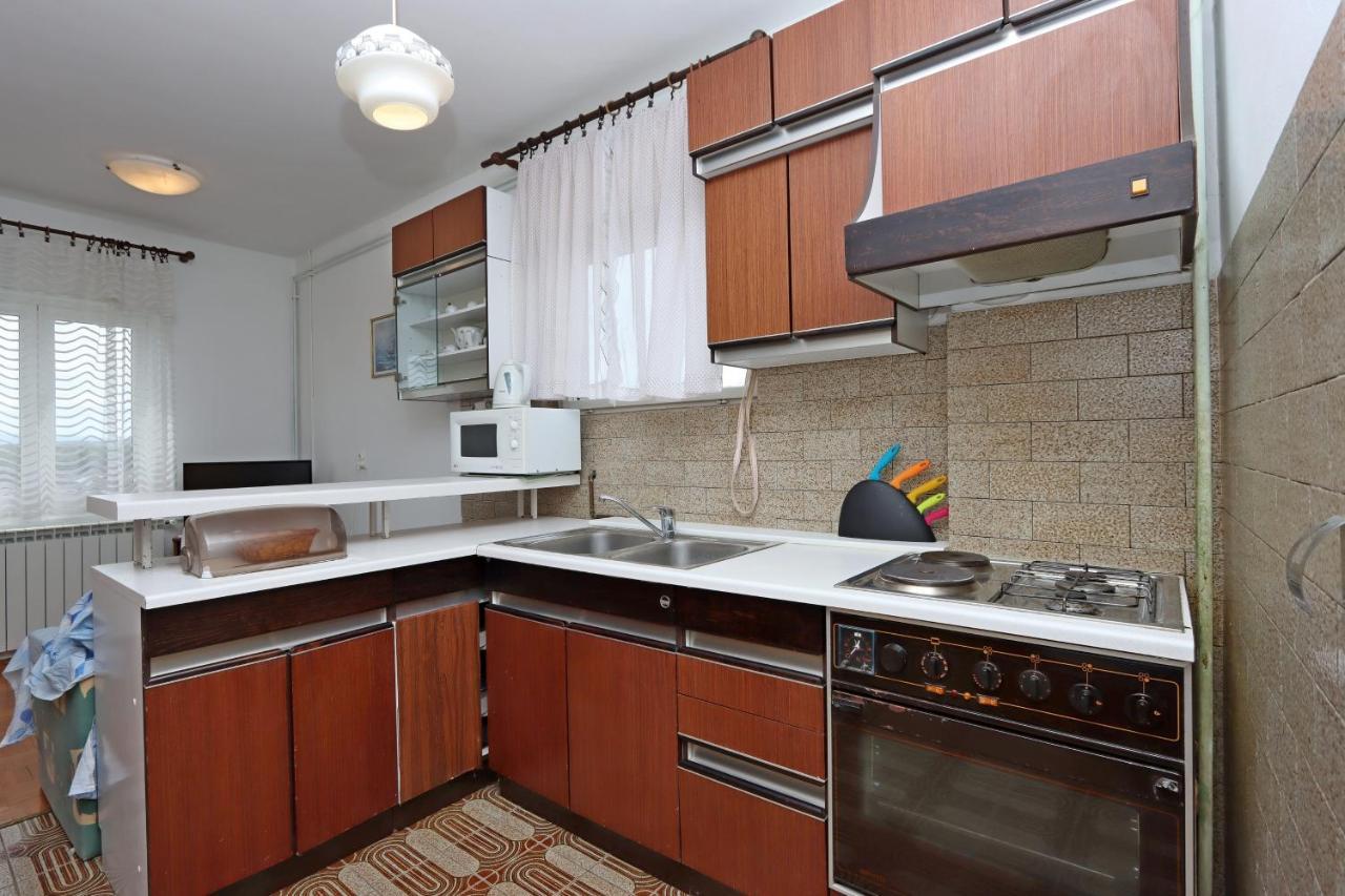 Apartments With A Parking Space Punat, Krk - 5410 Экстерьер фото