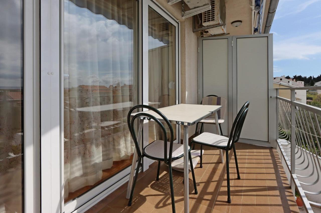 Apartments With A Parking Space Punat, Krk - 5410 Экстерьер фото