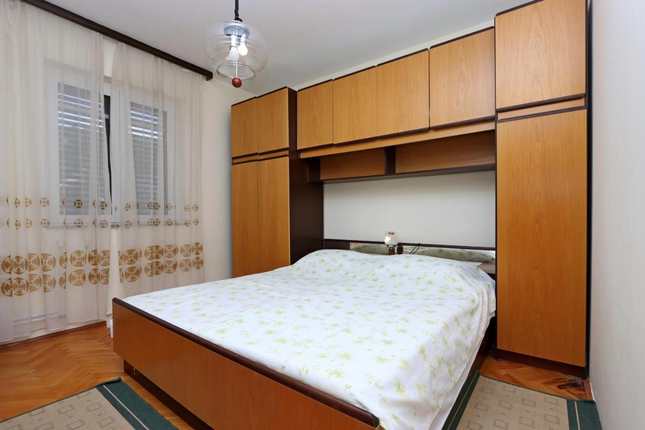 Apartments With A Parking Space Punat, Krk - 5410 Экстерьер фото